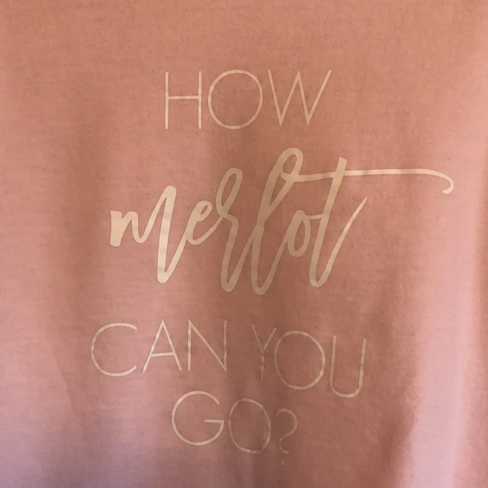 Wine pun crewneck sweatshirt, Gildan, pink, size medium - Picture 3 of 10